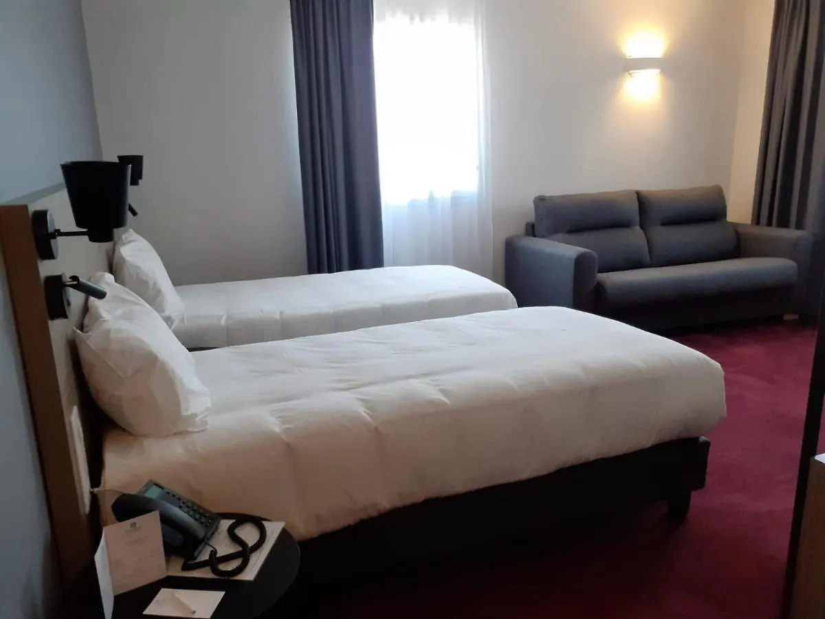 Sure Hotel By Best Western Les Portes De Montauban