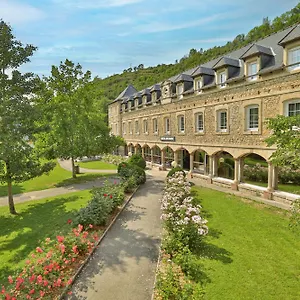 L'hotel Des Bains - Salles-la-Source